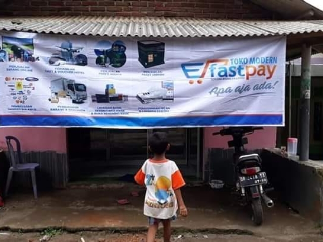 foto-outlet-toko-moden-fastpay-part-oktober2019-67-640x480_c GALERI TOKO MODERN FASTPAY