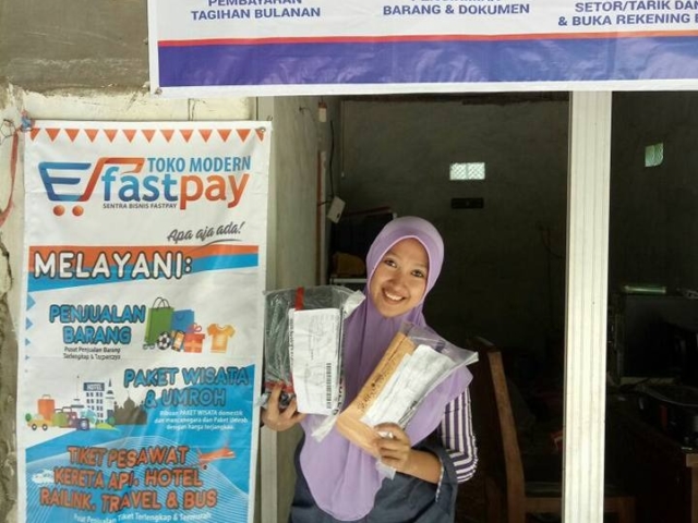 foto-outlet-toko-moden-fastpay-part-oktober2019-78-640x480_c GALERI TOKO MODERN FASTPAY