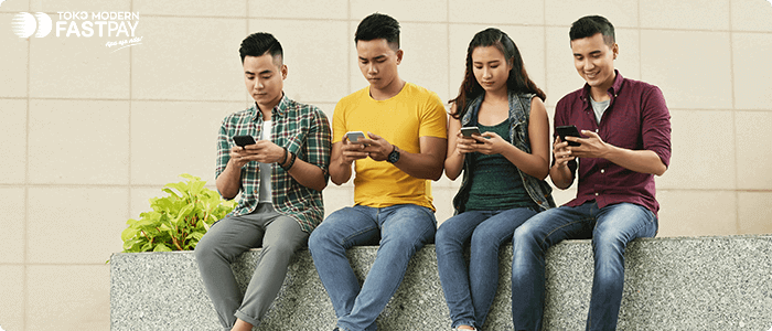 Orang Indonesia Lebih Banyak Main Game, Belanja Online dan Media Sosial