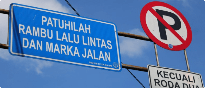 Wajib Tahu Arti Rambu Warna Hijau, Biru di Jalan Tol