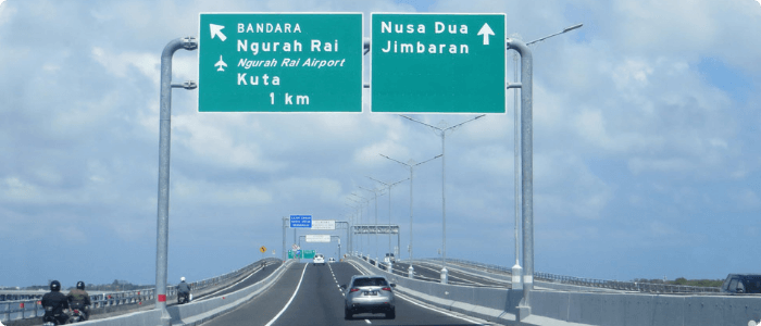 palang-warna-hijau-tool Wajib Tahu Arti Rambu Warna Hijau, Biru di Jalan Tol