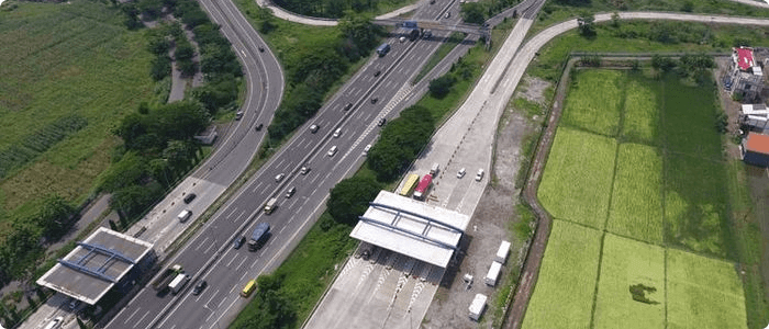 Jalan tol Indonesia aman