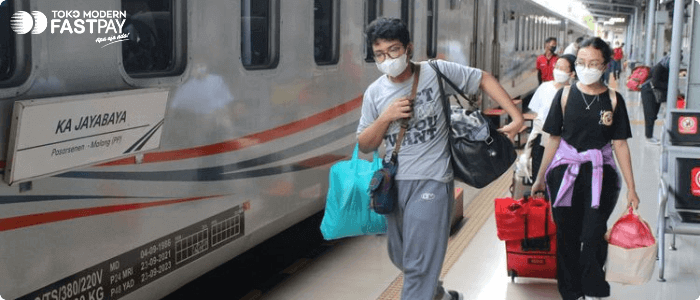 Jadwal Kereta Surabaya – Jakarta dan Harga Tiketnya