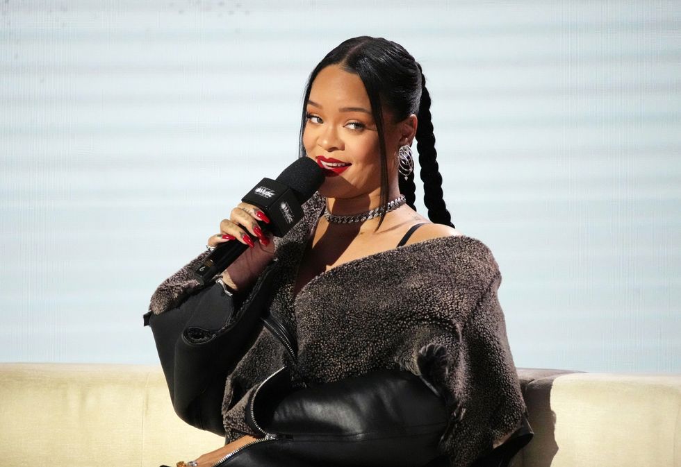 Ini Alasan Rihanna Tidak Dibayar Di Superbowl 2023